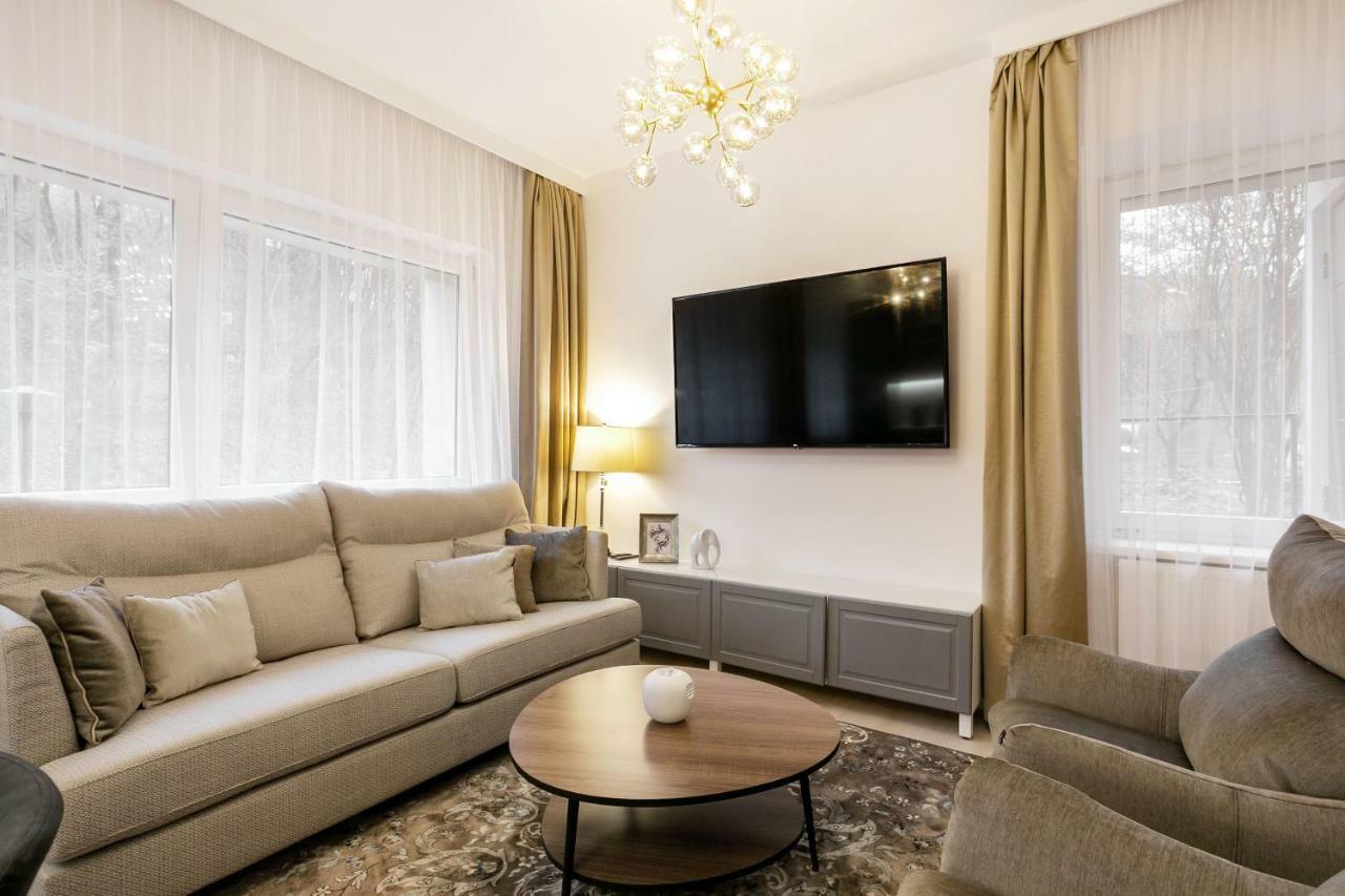 Luxury For Everyone - Hills Park Lux Apartments 3 VNO Kültér fotó