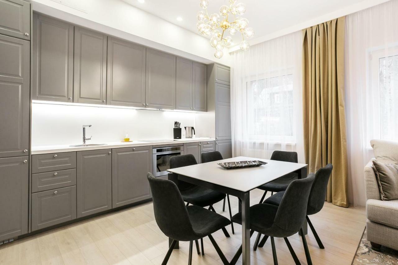 Luxury For Everyone - Hills Park Lux Apartments 3 VNO Kültér fotó