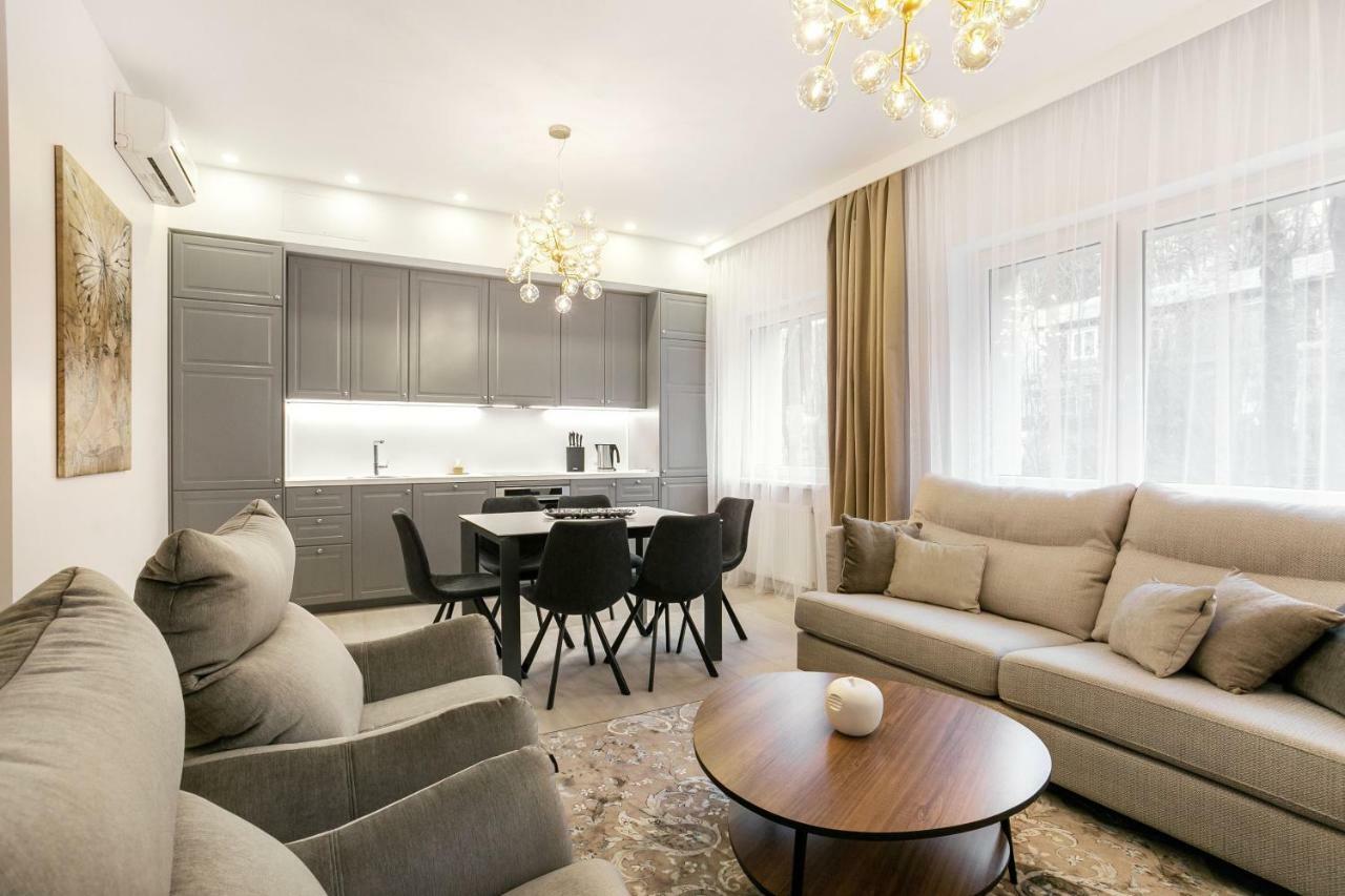 Luxury For Everyone - Hills Park Lux Apartments 3 VNO Kültér fotó