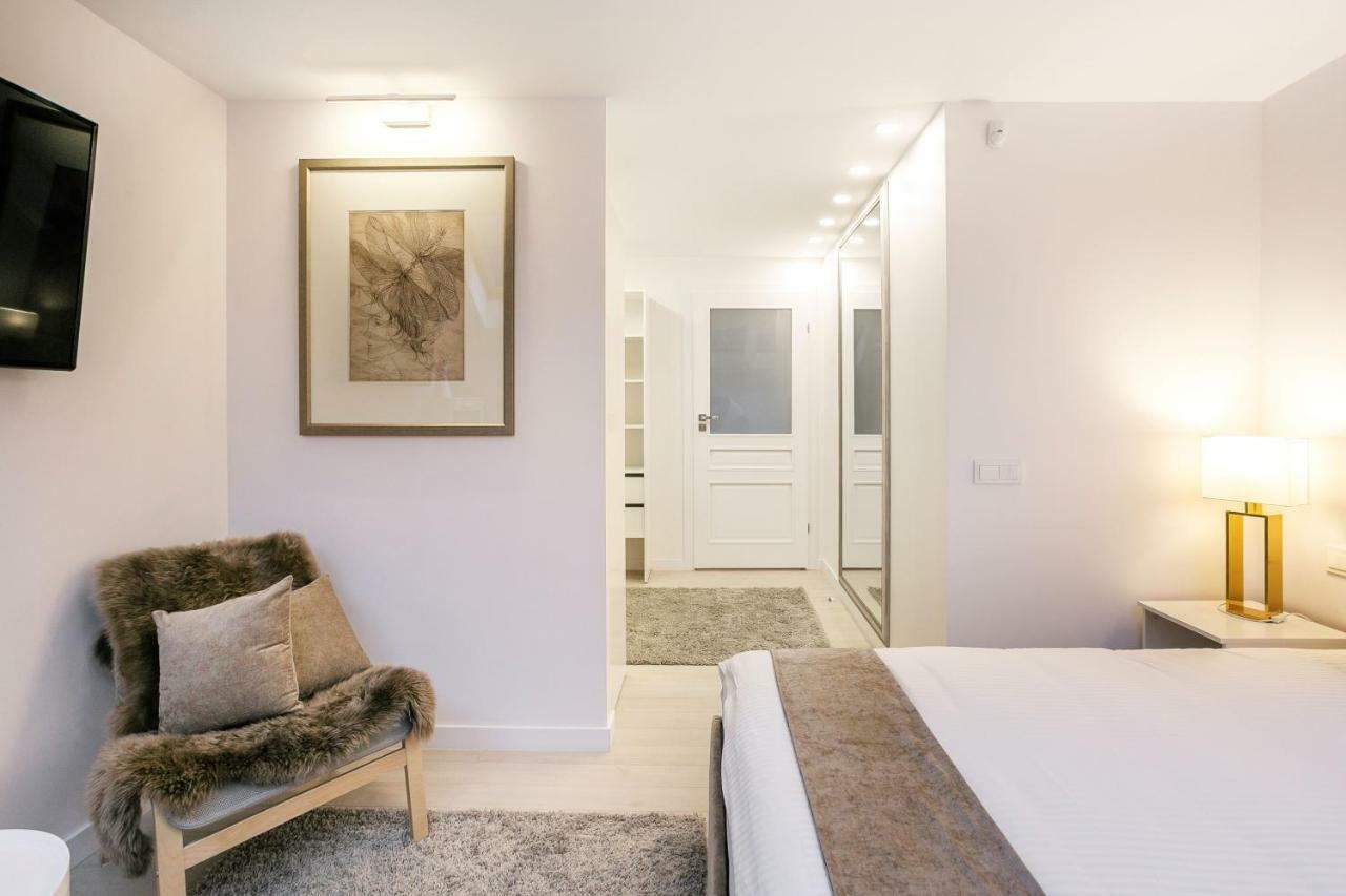 Luxury For Everyone - Hills Park Lux Apartments 3 VNO Kültér fotó